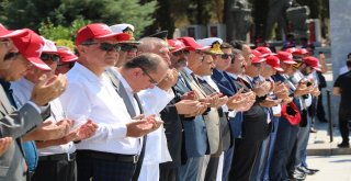 Geliboluda Şehitler Abidesinde Tören Düzenlendi