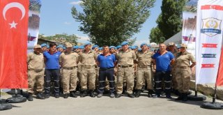 Jandarma Ve Afad Ekibinden Nefes Kesen Tatbikat