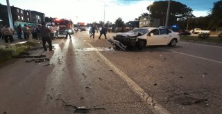 Samsunda Otomobilin Çarptığı Araç İkiye Bölündü: 2 Ölü, 5 Yaralı