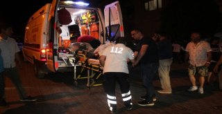 Boşandığı Eşini Bıçakla Yaralayıp, Arkadaşını Öldüren Zanlı Yakalandı
