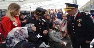 Şehit Ağabeye Kamuflajlı Uğurlama