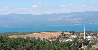 Buskiden İznikli Üreticiye Can Suyu