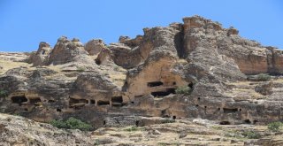 Bin Yıllardır Süren İhtişam: Hasuni Mağaraları