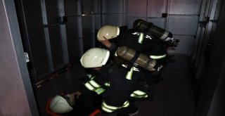 Kadın İtfaiyecilerden Aksiyon Filmlerini Aratmayan Tatbikat