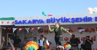 Suriyede Kurban Bayramı Öncesi Oyuncak Şenliği