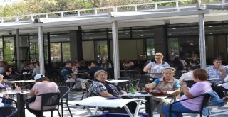 Atatürk Parkı Ve Park Kafe Hizmete Girdi