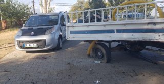 Nazillide Zincirleme Trafik Kazası: 3 Yaralı