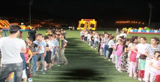 Hakkarili Çocuklar Çifte Bayram Yaşadı