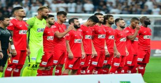 Spor Toto Süper Lig: Beşiktaş: 0 - Antalyaspor: 0 (Maç Devam Ediyor)