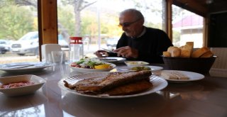 Dede Mesleğini Sürdürmek İçin Su Ürünleri Mühendisliği Okudu