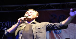 Manisa Rafet El Roman İle Coştu