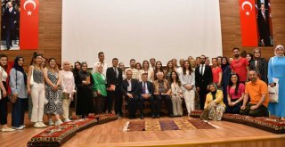 'Tarihin Sıfır Noktasında' 500 Öğretmene Eğitimde Masalların Yeri Eğitimi