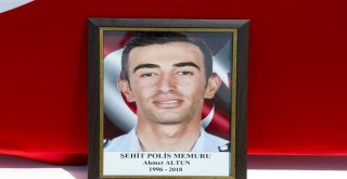 Şehit Altun, Dualarla Memleketine Uğurlandı