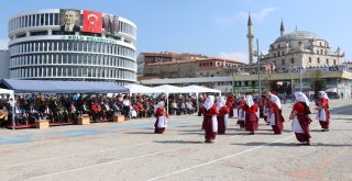 Komandolar Şehir Merkezini İnletti