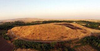 Mardinde 27 Yıl Önce Şehit Olan Arkeologlar Unutulmadı