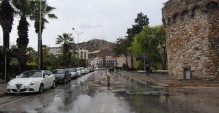 Fırtınadan Çeşme Değil, Ekonomisi Etkilendi