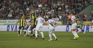 Spor Toto Süper Lig: Çaykur Rizespor: 0 - Fenerbahçe: 0 (Maç Devam Ediyor)