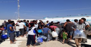 Suriyelilere 4 Ayda 1 Milyon Litre Su Dağıtıldı