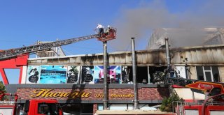 Düğün Salonunda Korkutan Yangın