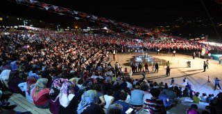 Muş Belediyesinin Sünnet Şöleni Renkli Görüntülere Sahne Oldu