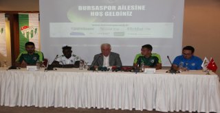Bursaspor 3 Futbolcuyu Kadrosuna Kattı