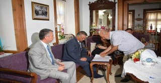 Vali Yazıcı “Bu Hayırda Yarışın Devam Etmesini Diliyorum”