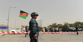Afganistanda 100 Güvenlik Görevlisi Öldürüldü