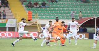 Spor Toto Süper Lig: Aytemiz Alanyaspor: 0 - Antalyaspor: 1 (İlk Yarı)