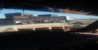 Türkiyeden Giden Askeri Gözlem Kulelerini Taşıyan Tırlar Suriyede