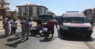Otobüsün Çarptığı Norveçli Turist Ağır Yaralandı