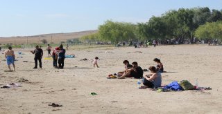 Kırşehirde Hafta Sonu Savcılı Plajına Akın