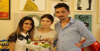 Kız Arkadaşına Hayatının Şokunu Yaşattı