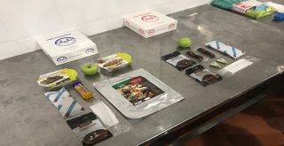 Hacılar İçin Mekkede Her Gün 45 Bin Kişilik Sıcak Yemek Hazırlanıyor