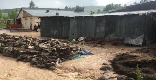 Horasanda Sel Sonrası Dereler Taştı