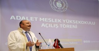 Hsk Üyesi Köseoğlu: 15 Temmuzda 16 Bin Hakim Savcımız Varken Şimdi 20 Binlere Ulaşacağız