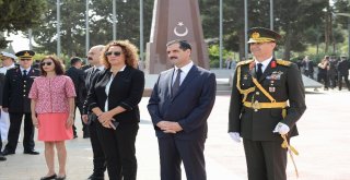 30 Ağustos Zafer Bayramı 96. Yılında Azerbaycanda Kutlandı