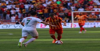 Spor Toto Süper Lig: Kayserispor: 0 - Atiker Konyaspor: 2 (İlk Yarı)