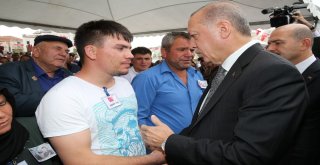 Cumhurbaşkanı Erdoğan, Şehit Anne Ve Bebeğinin Cenaze Töreninde