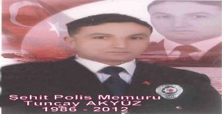 Babası Şehit Olduğunda 3 Aylık Olan Zeynep Okula Başladı