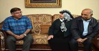 Eski Bakan İsmet Yılmazın Annesi Vefat Etti