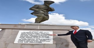 Mustafa Sarıgülden Kocatepeye Ziyaret