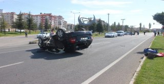 Tavşanlıda Trafik Kazası: 2 Yaralı