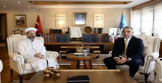 Kültür Ve Turizm Bakanı Ersoydan Tdvye Kurban Bağışı