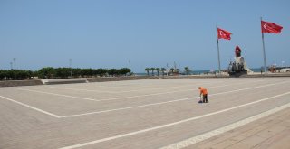 Hatayda Sıcaklar Sahillerin Boşalmasına Neden Oldu