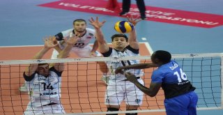 Türkiye Voleybol Efeler Ligi: Arkas Spor: 3 - Tokat Belediye Plevne: 2