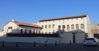 Definecilerin Harabeye Çevirdiği Evi Butik Otel Yaptı