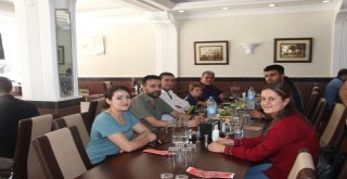 Silopi Senyaderden Basın Mensuplarına Yemek