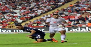 Spor Toto Süper Lig: Antalyaspor: 2 - Dg Sivasspor: 1 (İlk Yarı)
