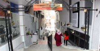 Giresunlu Şairin İsmi Mahallesindeki Geçide Verildi