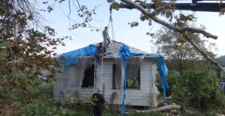 Baba Yadigarı Evi, Kendi Evinin Üzerine Taşıdı